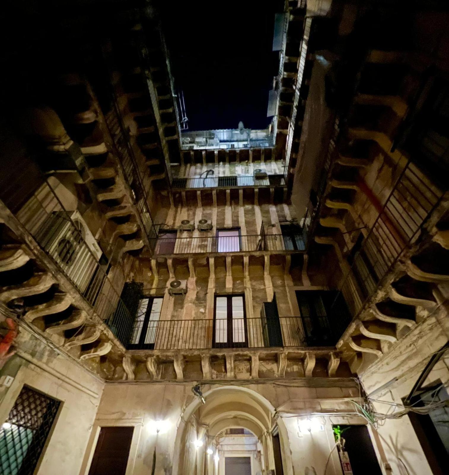 Duomo Leonardo31 Dimora Di Charme Apartman Catania-Fontanarossai nemzetközi repülőtér Kültér fotó