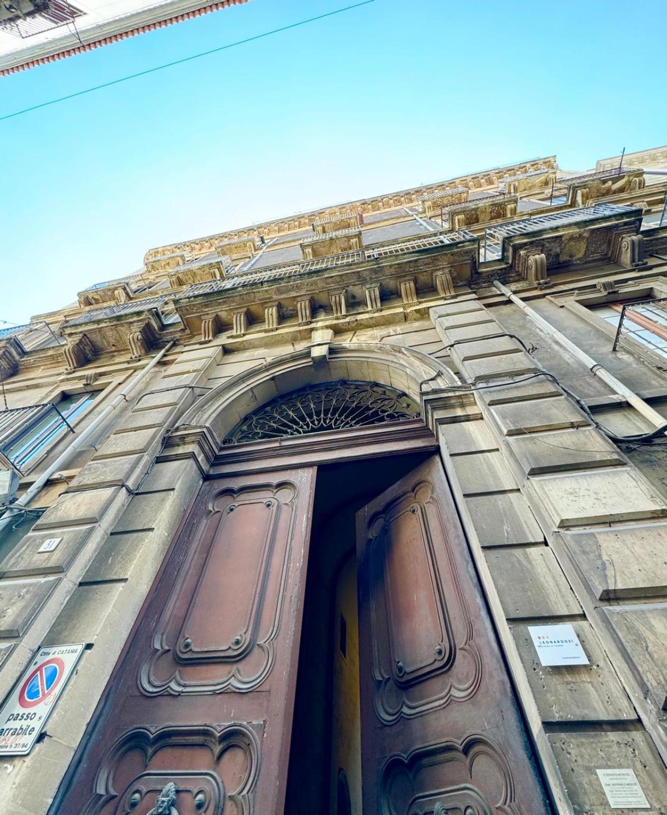 Duomo Leonardo31 Dimora Di Charme Apartman Catania-Fontanarossai nemzetközi repülőtér Kültér fotó
